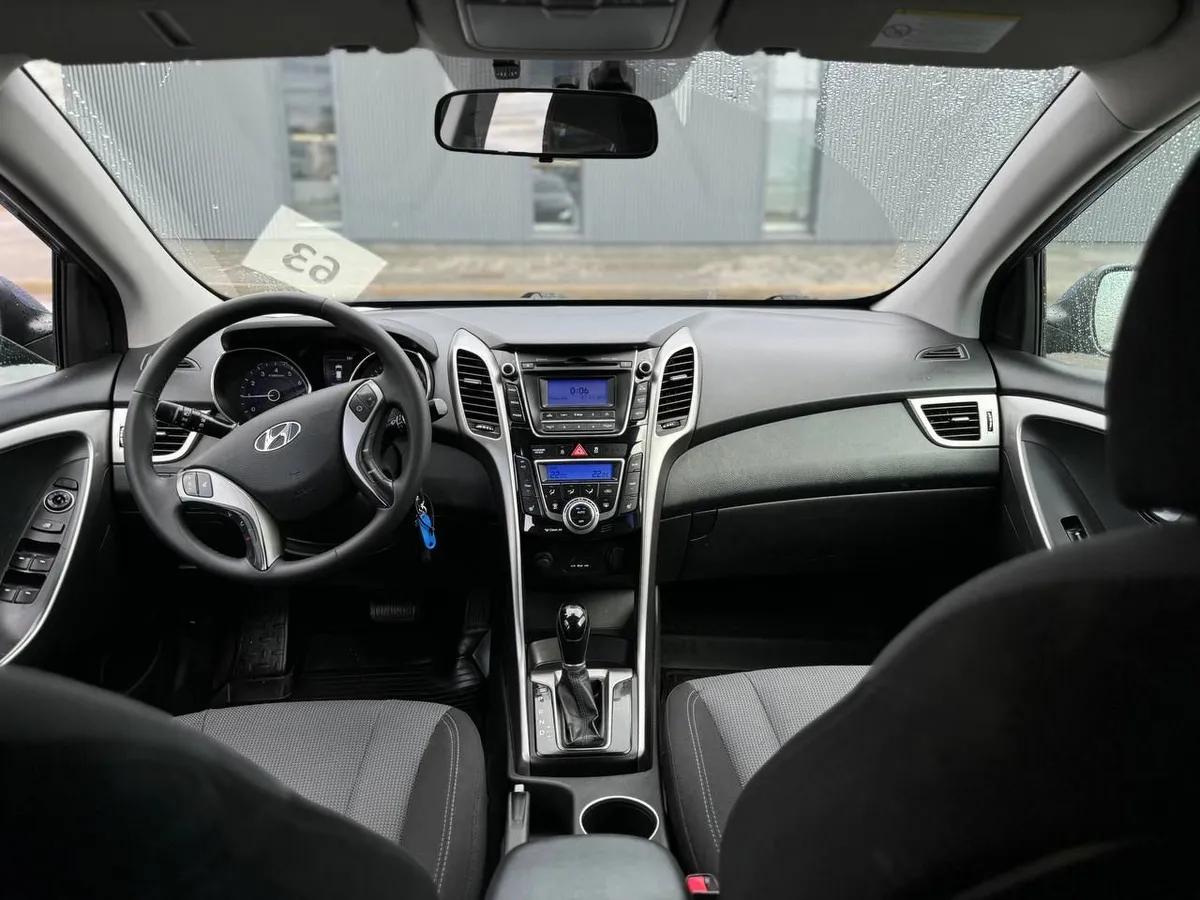 Hyundai i30 1.6 AT (130 л.с.)