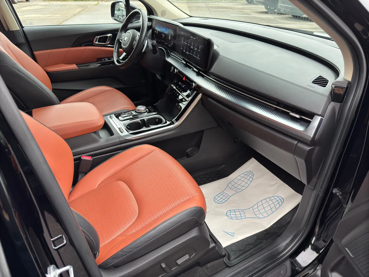 Kia Carnival 3.5 AT (249 л.с.)