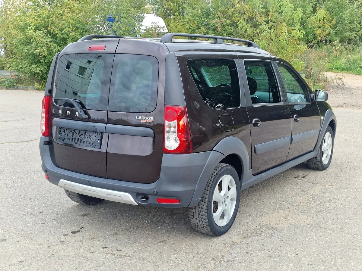 ВАЗ (Lada) Largus 1.6 MT 16 кл (5 мест) (106 л.с.)