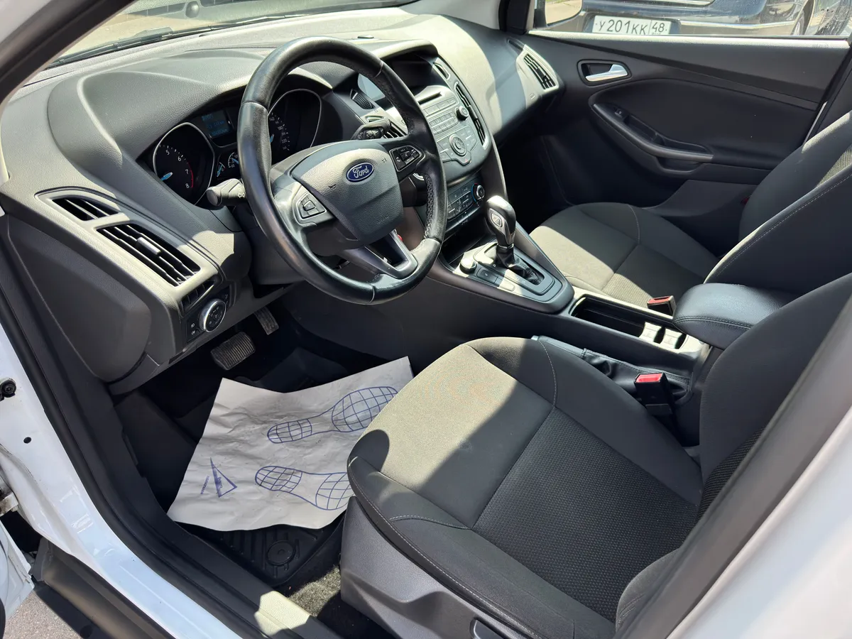 Ford Focus 1.6 Ti-VCT PowerShift (105 л.с.)