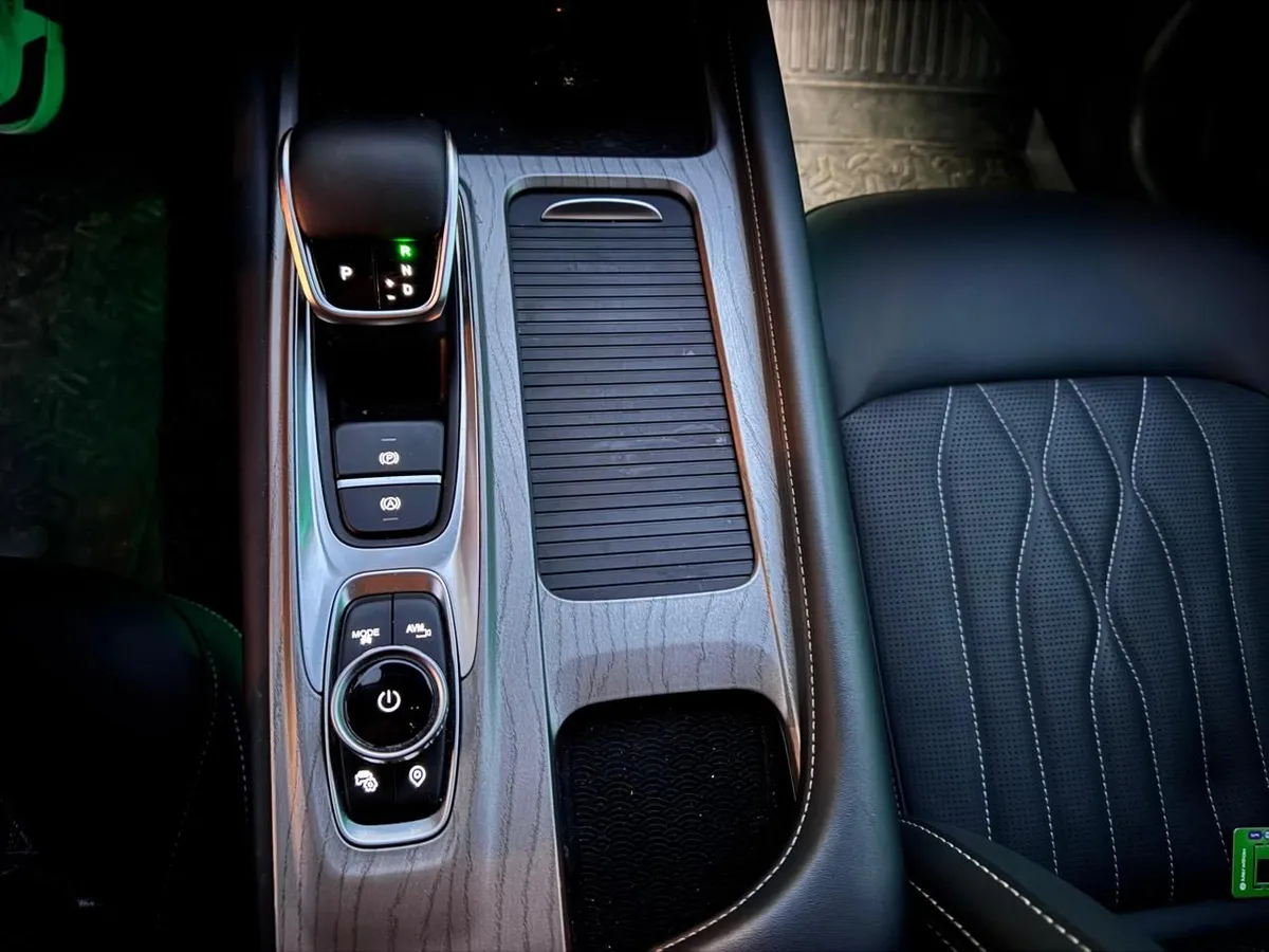 Chery Arrizo 8 1.6 AMT (197 л.с.)