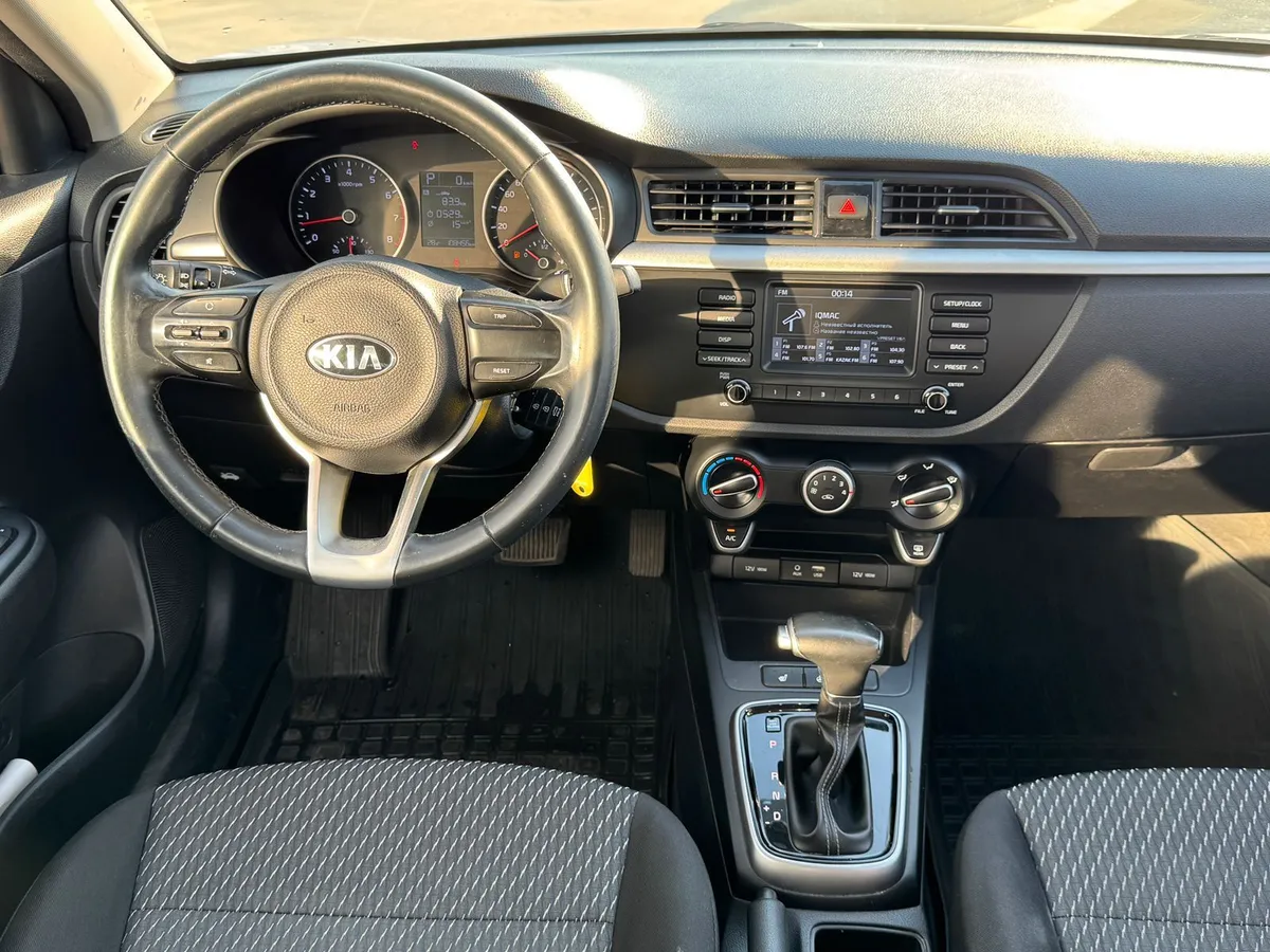Kia Rio 1.6 AT (123 л.с.)