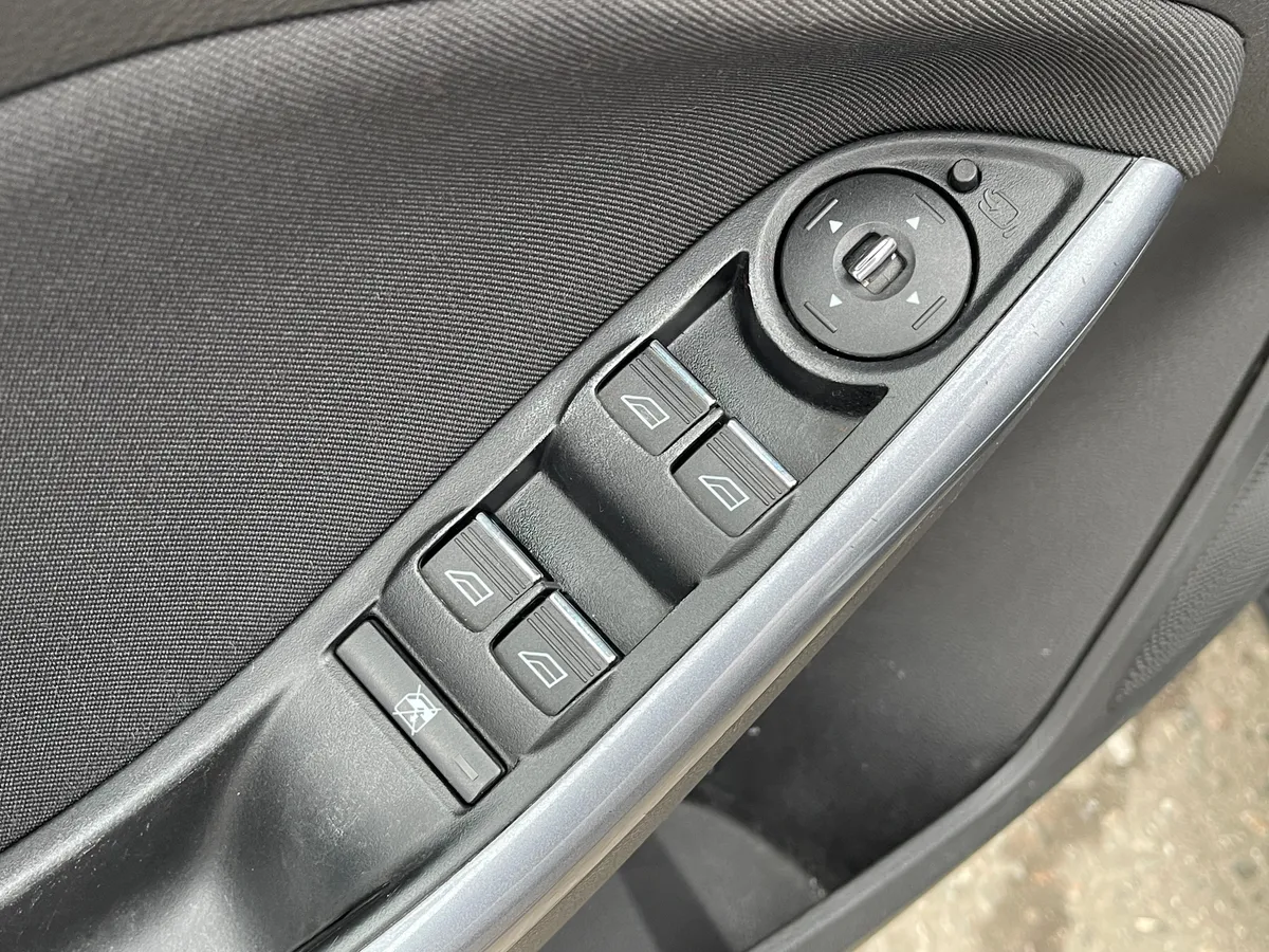 Ford Focus 2.0 PowerShift (150 л.с.)