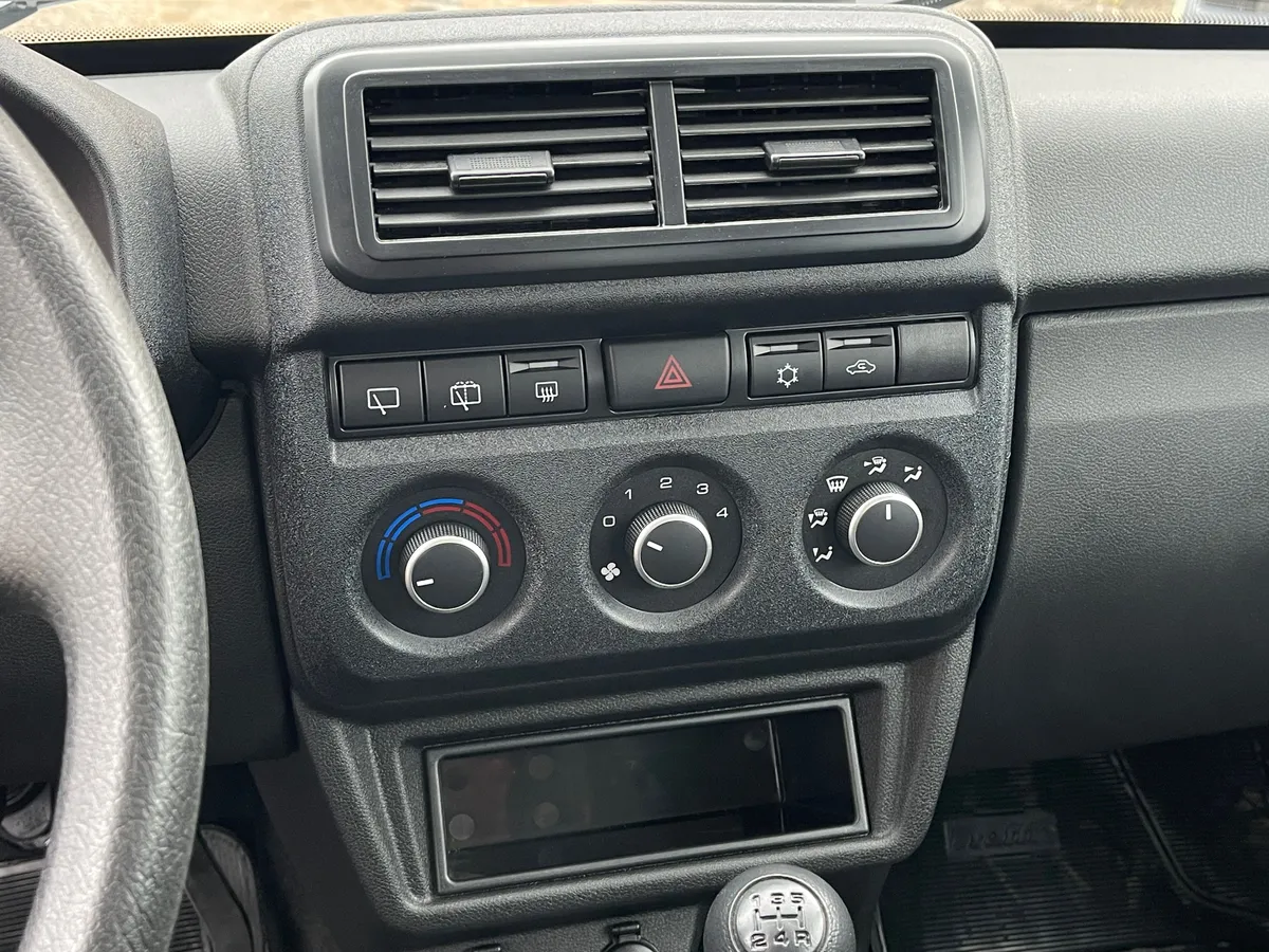 ВАЗ (Lada) Niva Legend 1.7 MT AWD (83 л.с.)