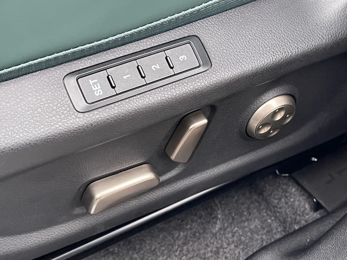 Soueast S09 2.0 AMT (197 л.с.)