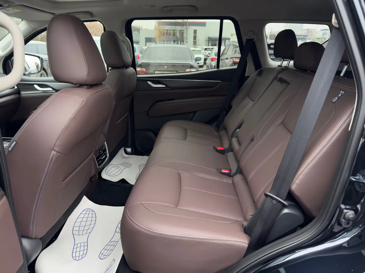 Fengdu Oting 2.0AT (217л.с.)