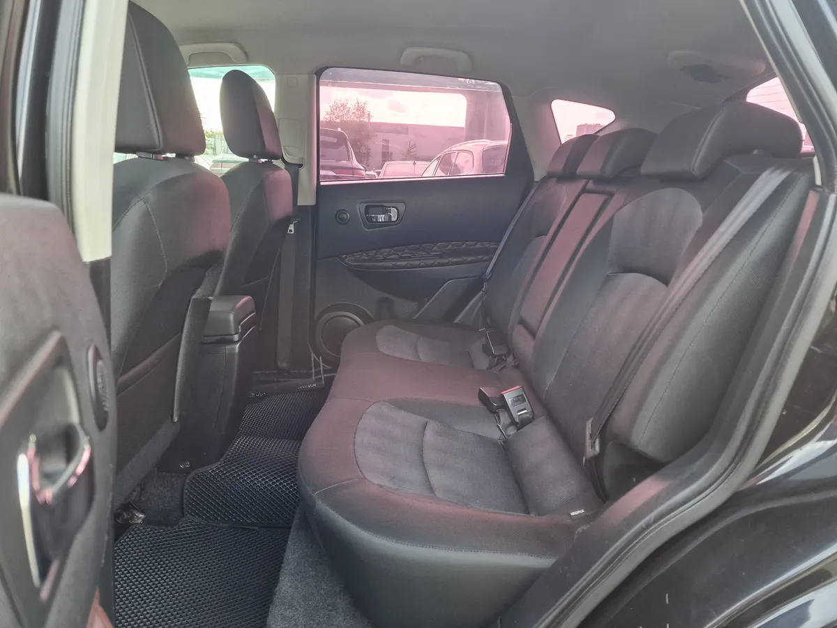 Nissan Qashqai 1.6 CVT FWD (117 л.с.)