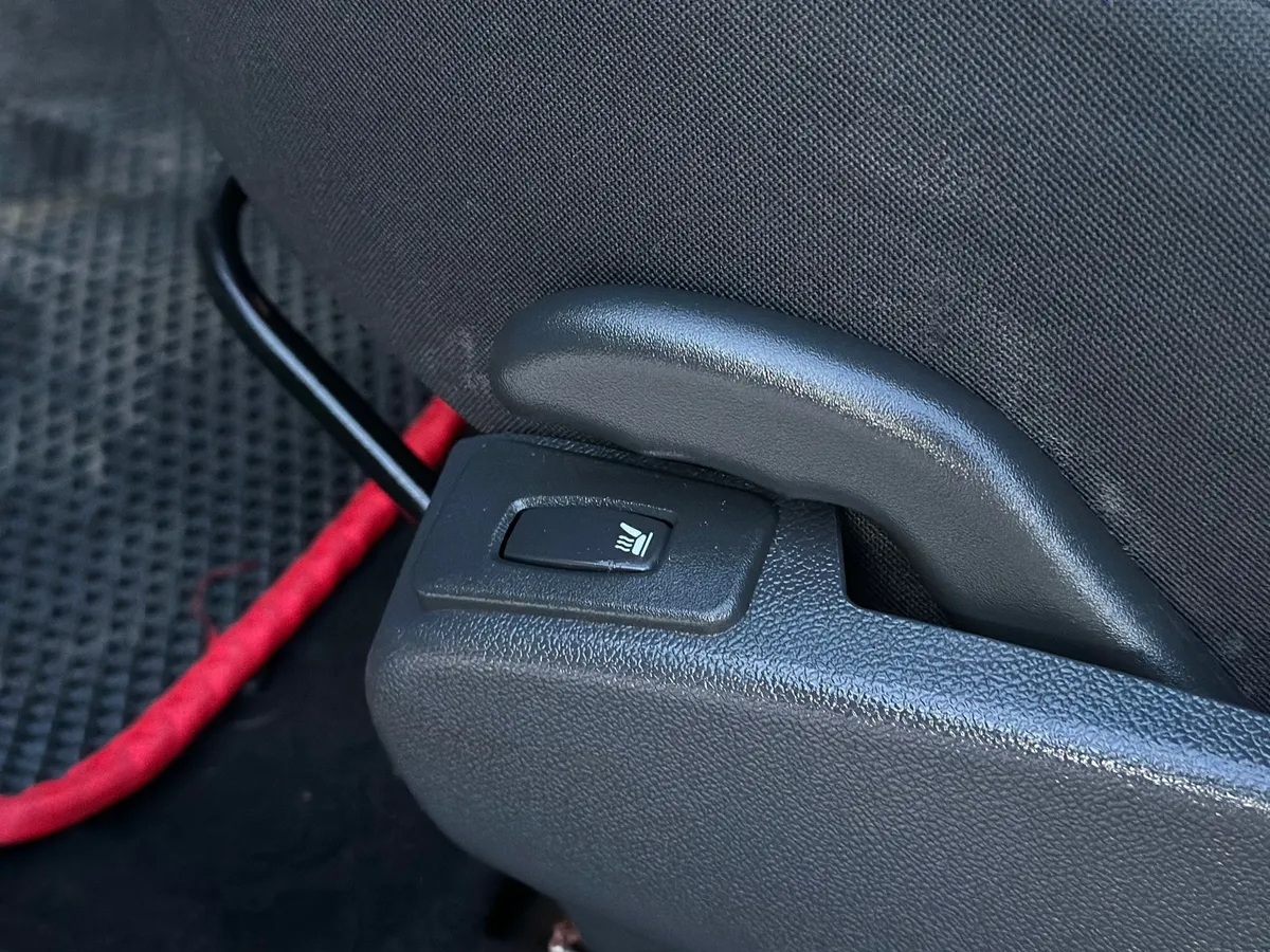 Nissan Almera 1.6 MT (102 л.с.)