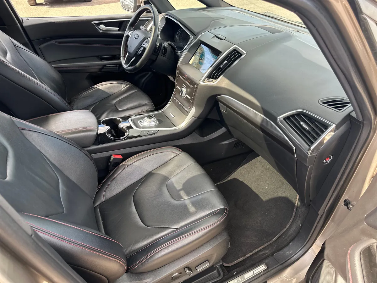 Ford S-Max 2.0 AMT (150 л.с.)