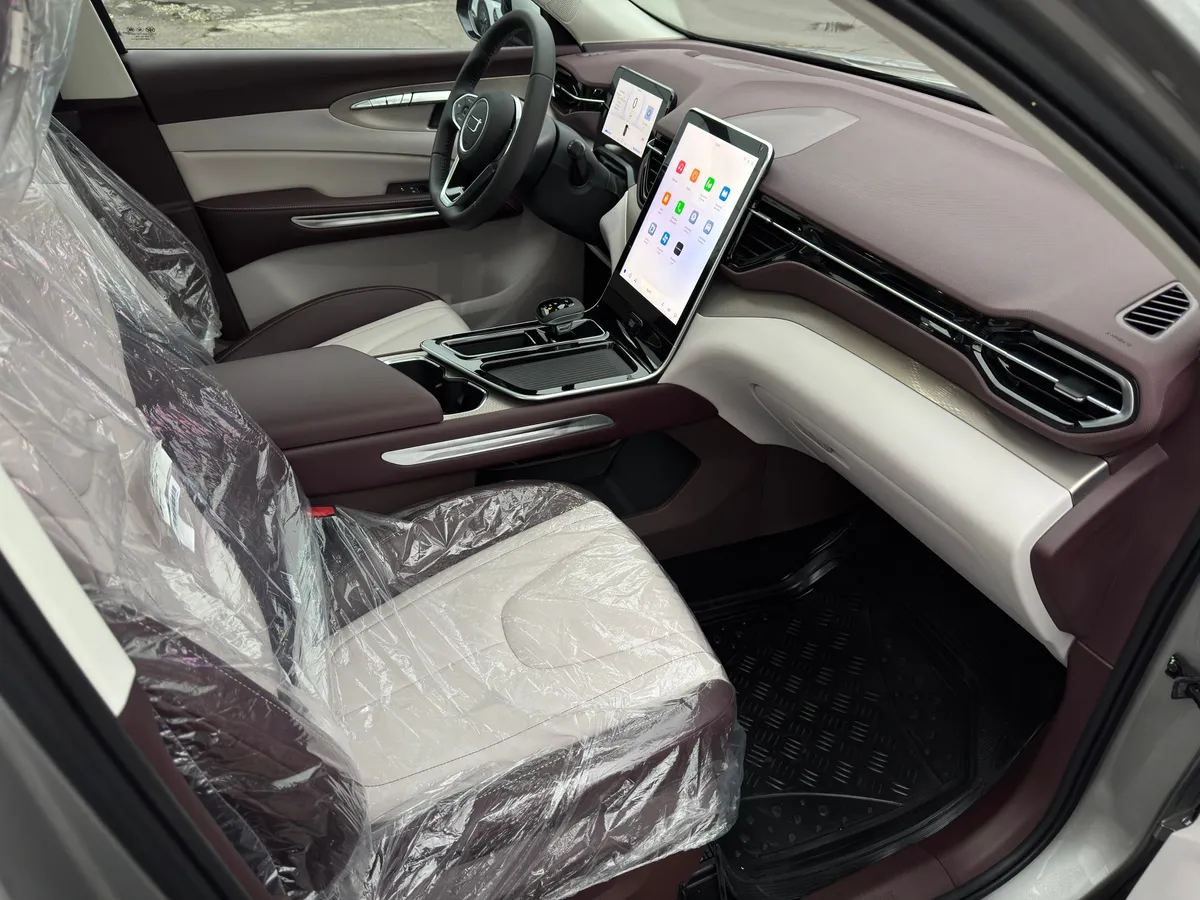 FAW Bestune T90 2.0 AMT (252 л.с.)