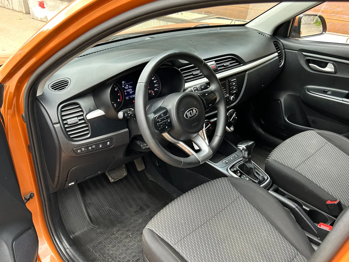 Kia Rio 1.6 AT (123 л.с.)