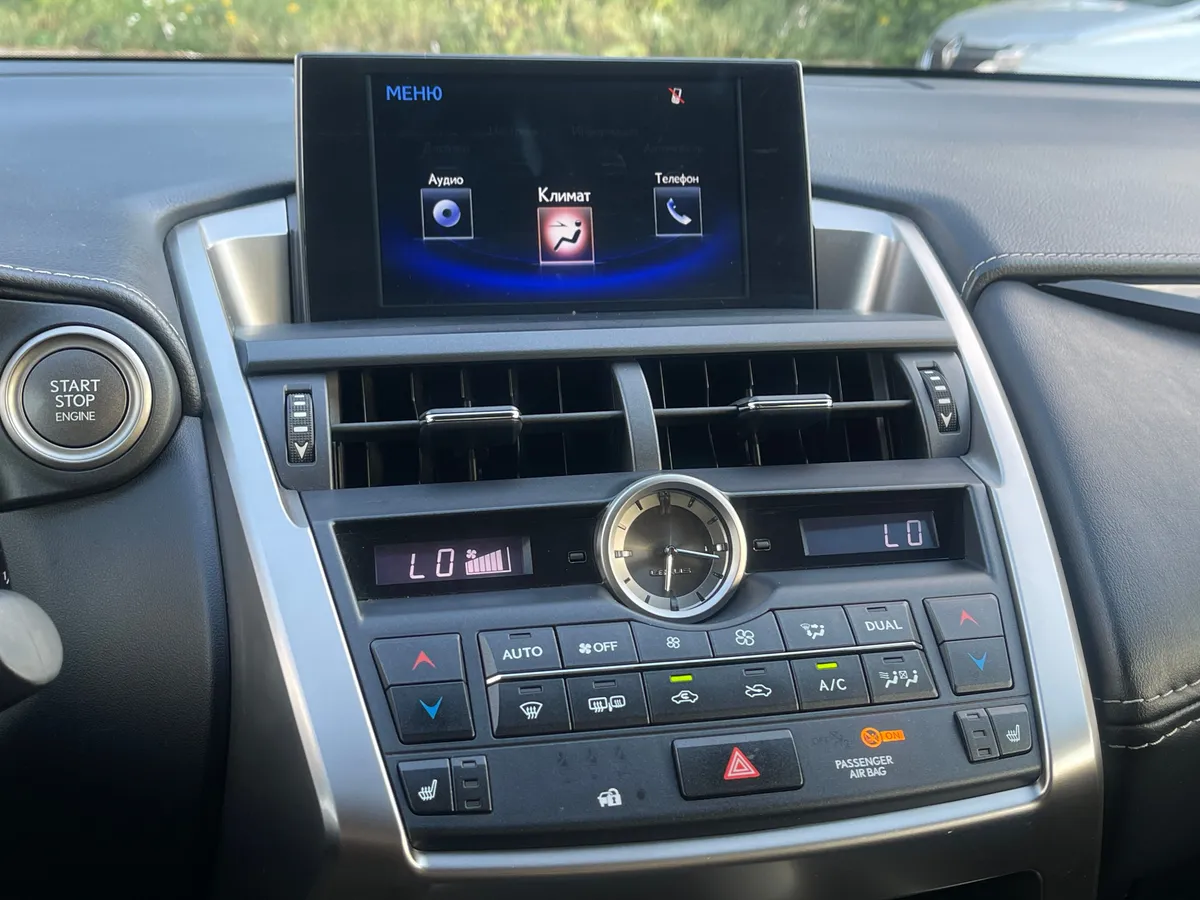 Lexus NX 2.0 CVT AWD (150 л.с.), 2015 — фото 8