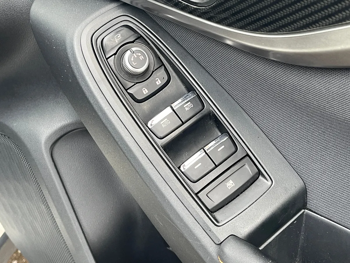 Subaru XV 2.0 CVT AWD (154 л.с.)