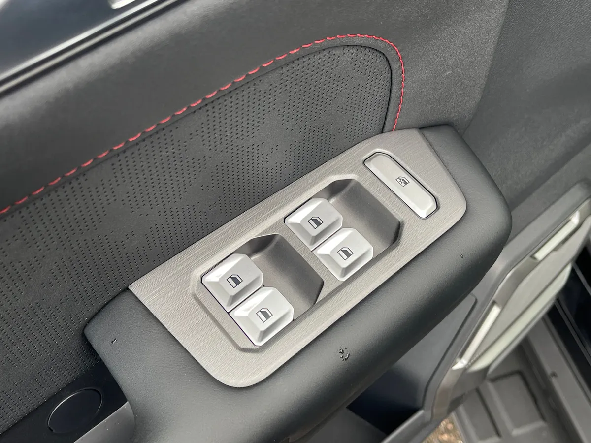 Jetour T2 2.0 AMT 4WD (245 л.с.)