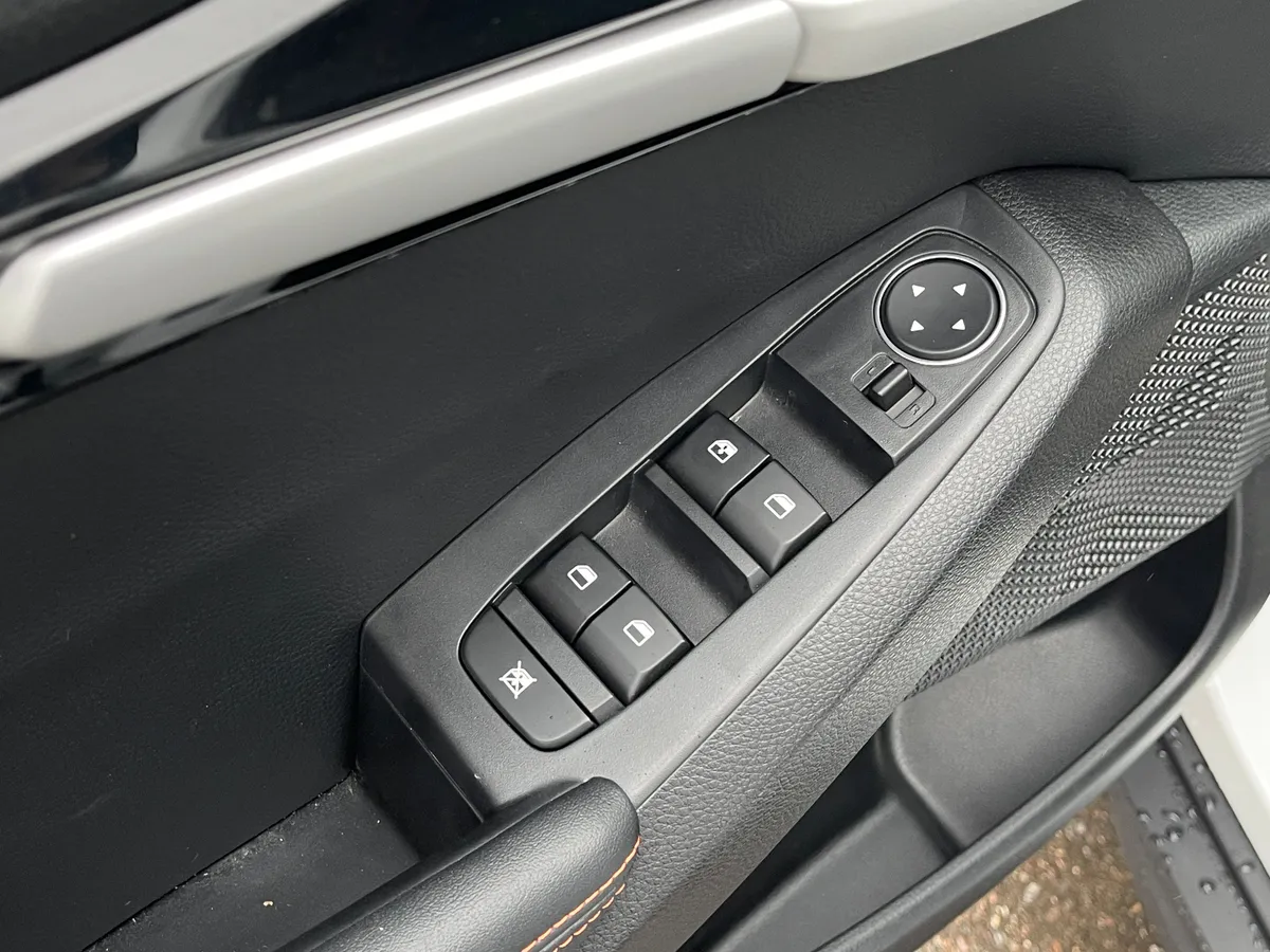 Kia Seltos 1.5 CVT (115 л.с.)