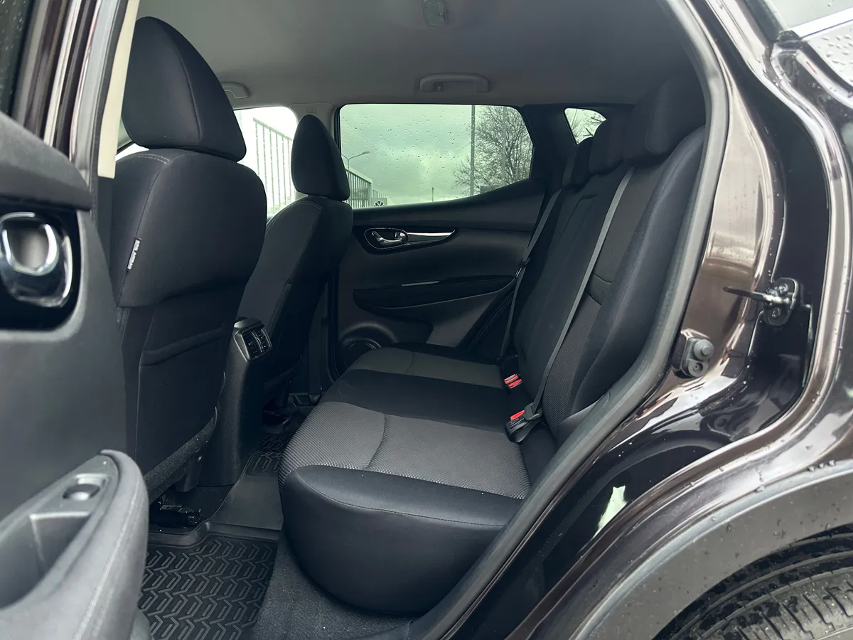 Nissan Qashqai 2.0 Xtronic (144 л.с.)