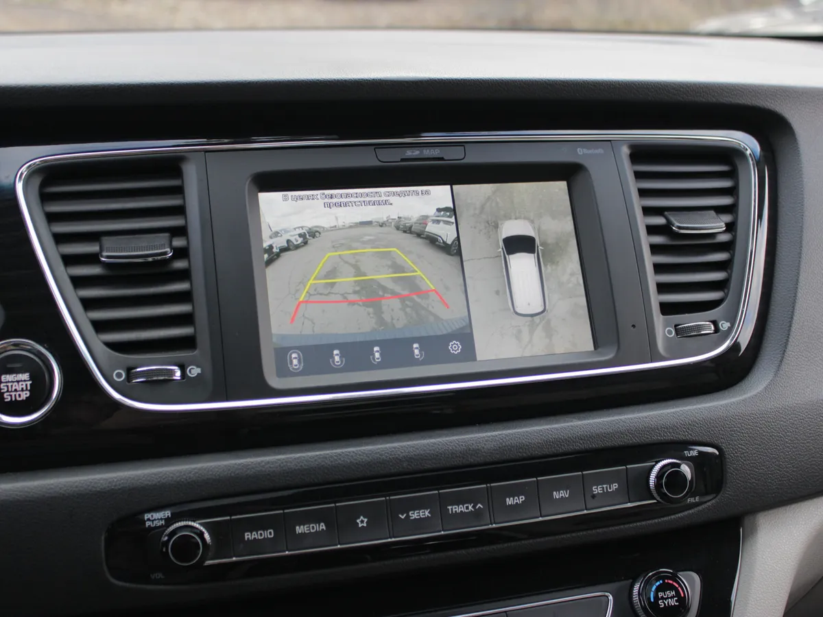 Kia Carnival 2.2 AT (202 л.с.)