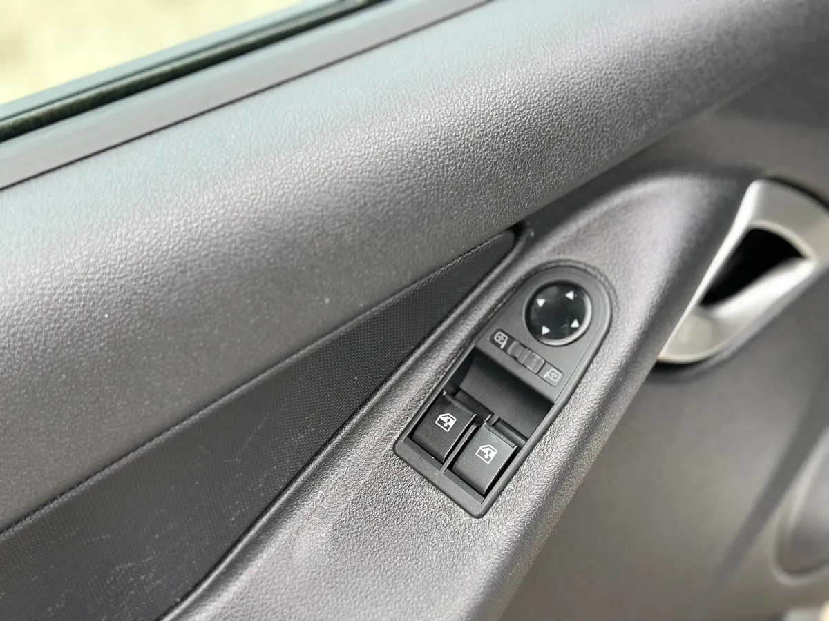 ВАЗ (Lada) Granta 1.6 MT (87 л.с.)