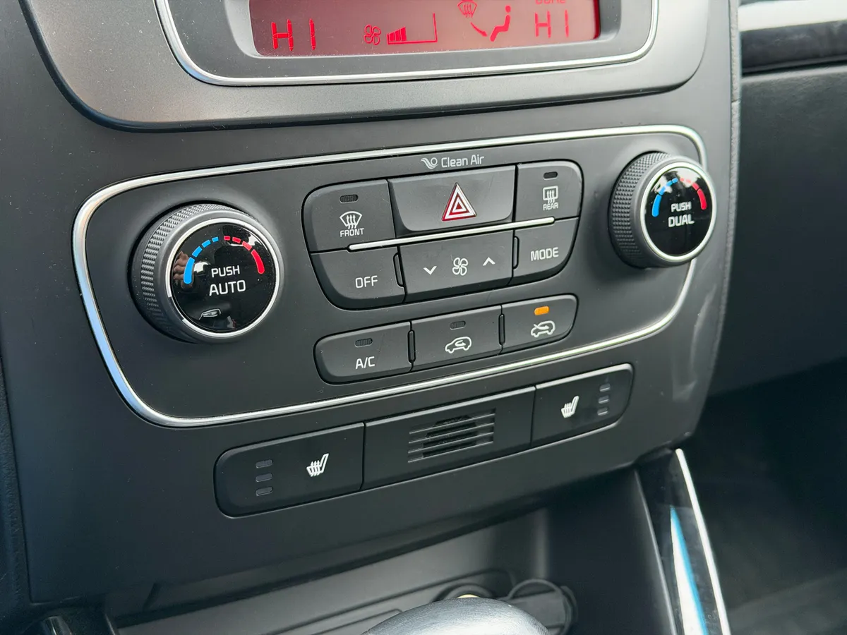 Kia Sorento 2.4 AT (175 л.с.)