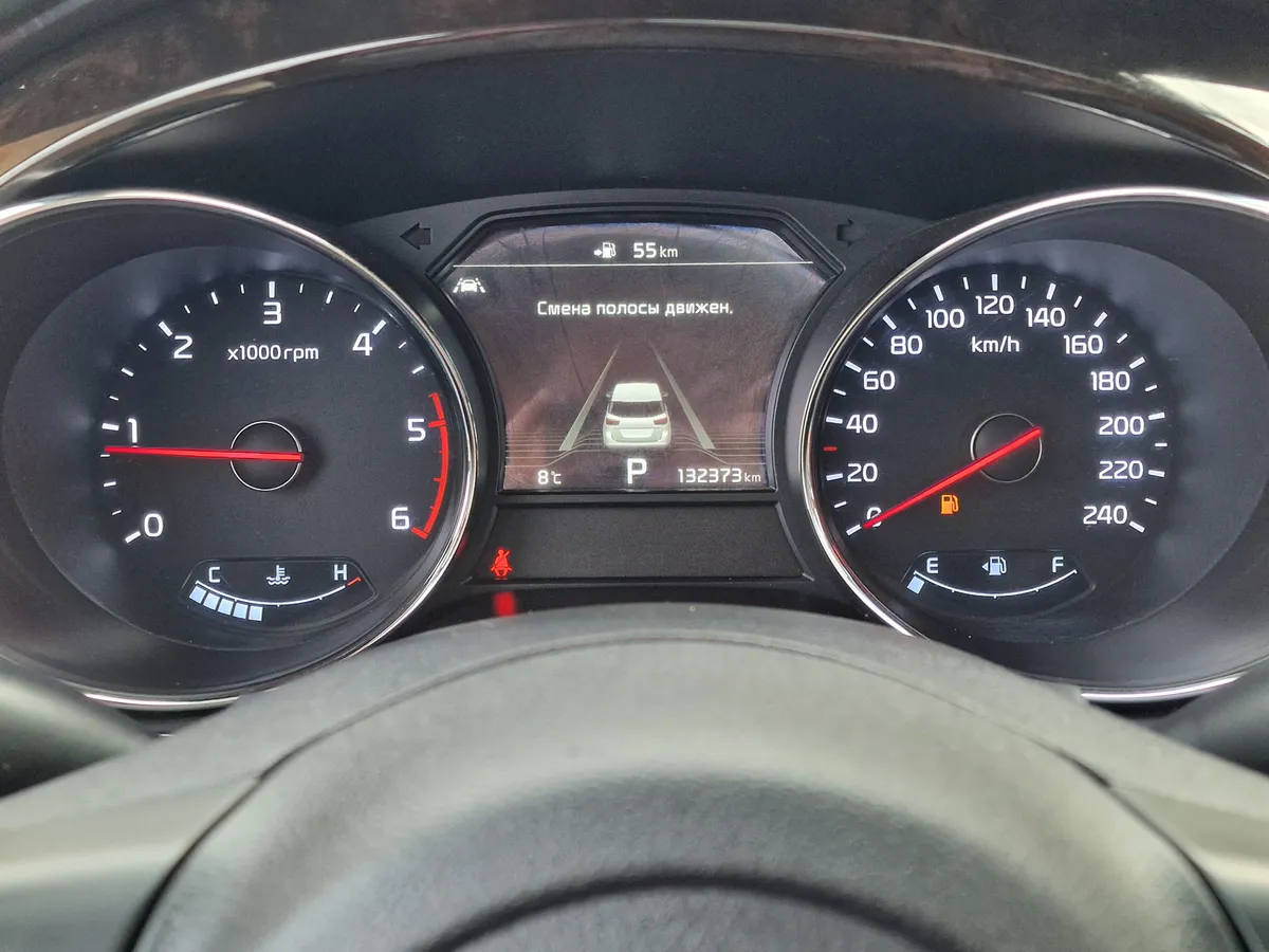 Kia Carnival 2.2 AT (202 л.с.)