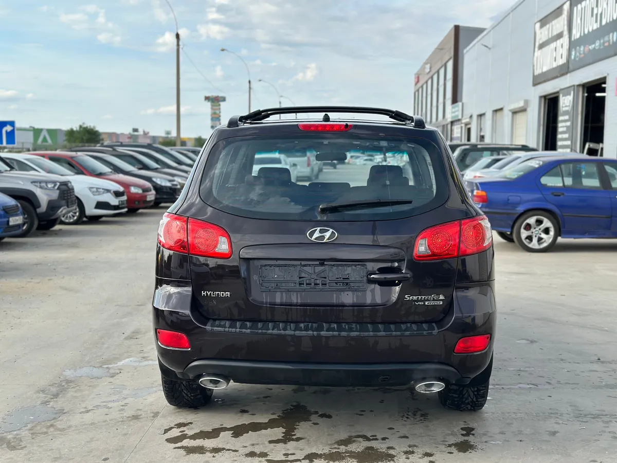 Hyundai Santa Fe 2.7 MT (188 л.с.)