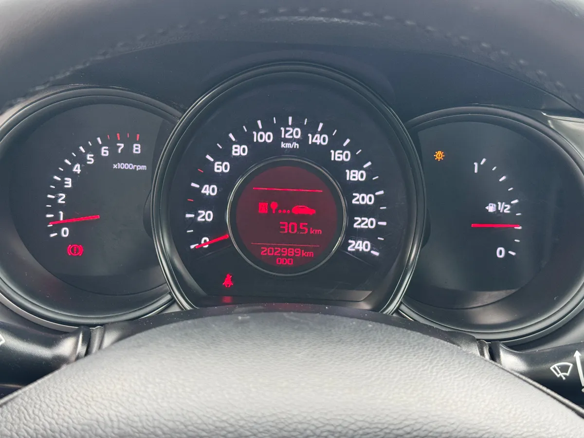 Kia Ceed 1.4 MT (100 л.с.)