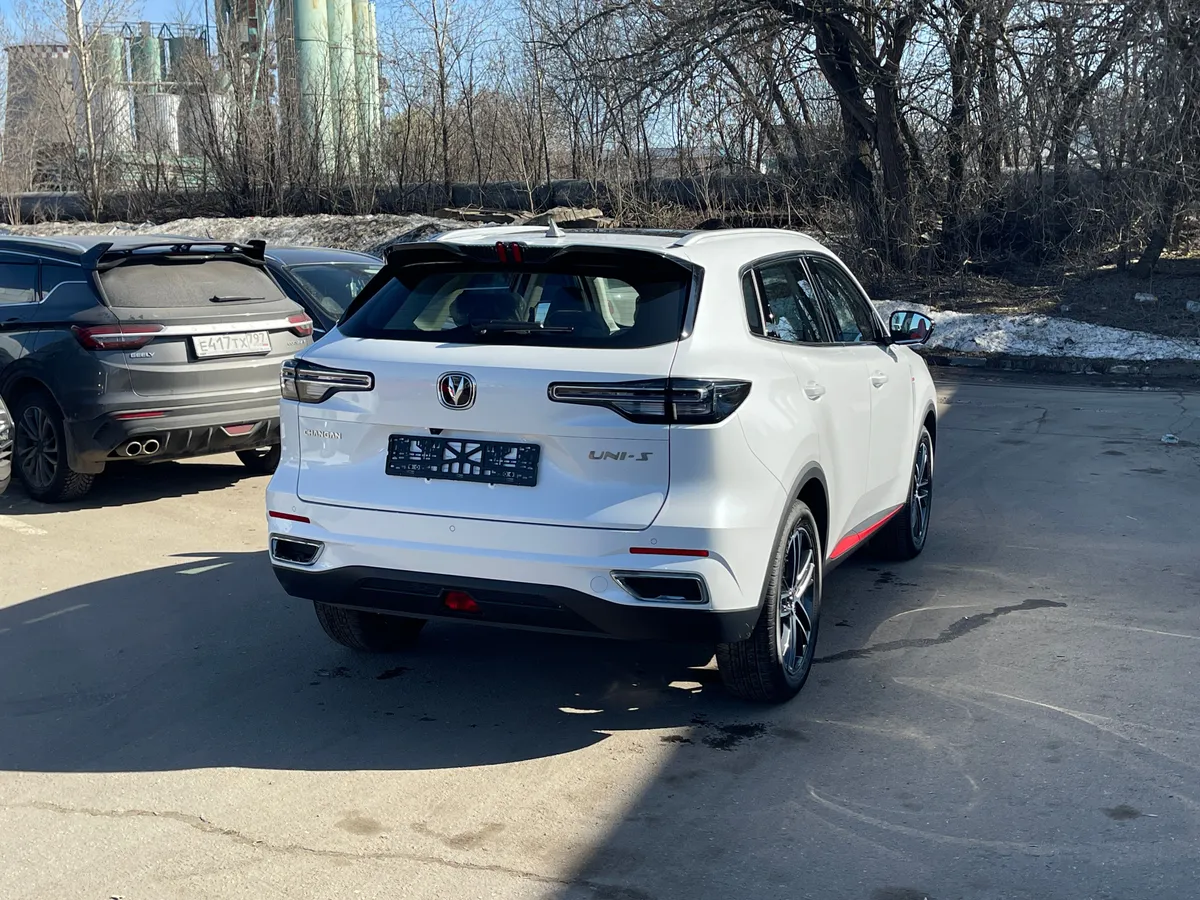 Changan UNI-S (CS55 Plus) 1.5 AMT (181 л.с.)