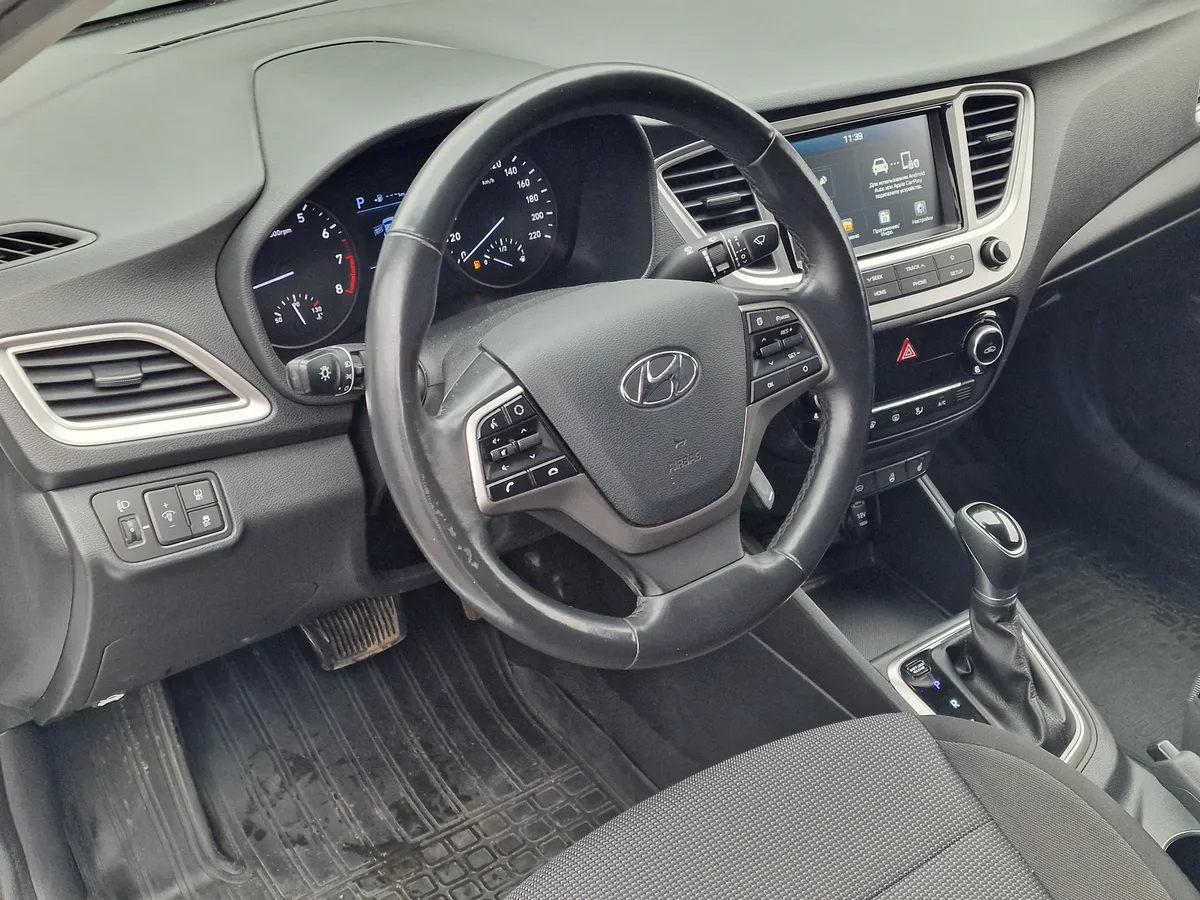 Hyundai Solaris 1.6 AT (123 л.с.)