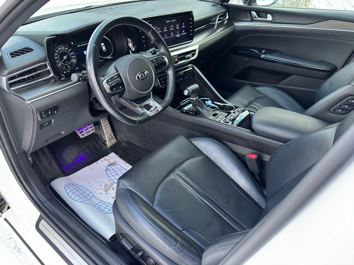 Kia K5 2.5 AT (194 л.с.)