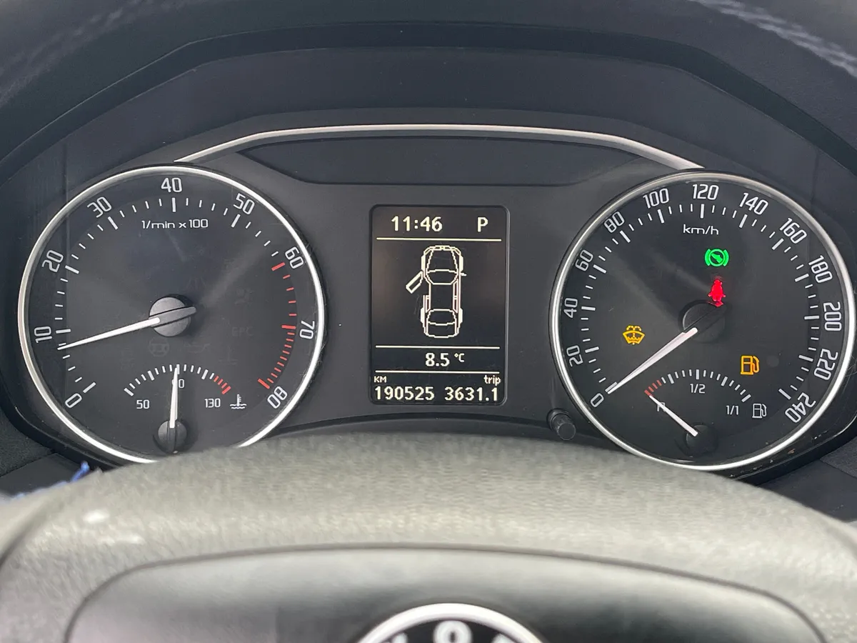 Skoda Octavia 1.8 AT (152 л.с.)