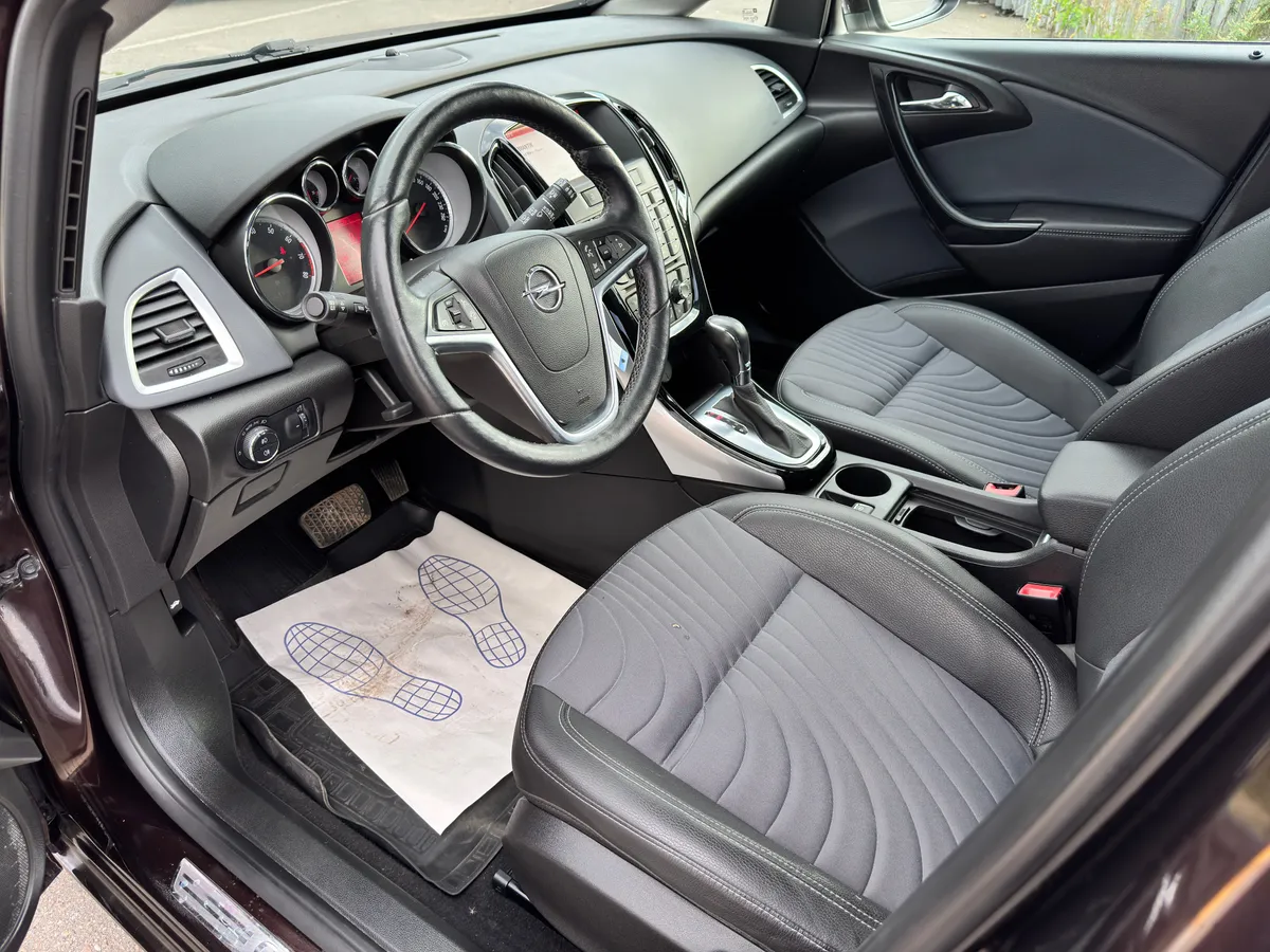 Opel Astra 1.4 Turbo AT (140 л.с.)