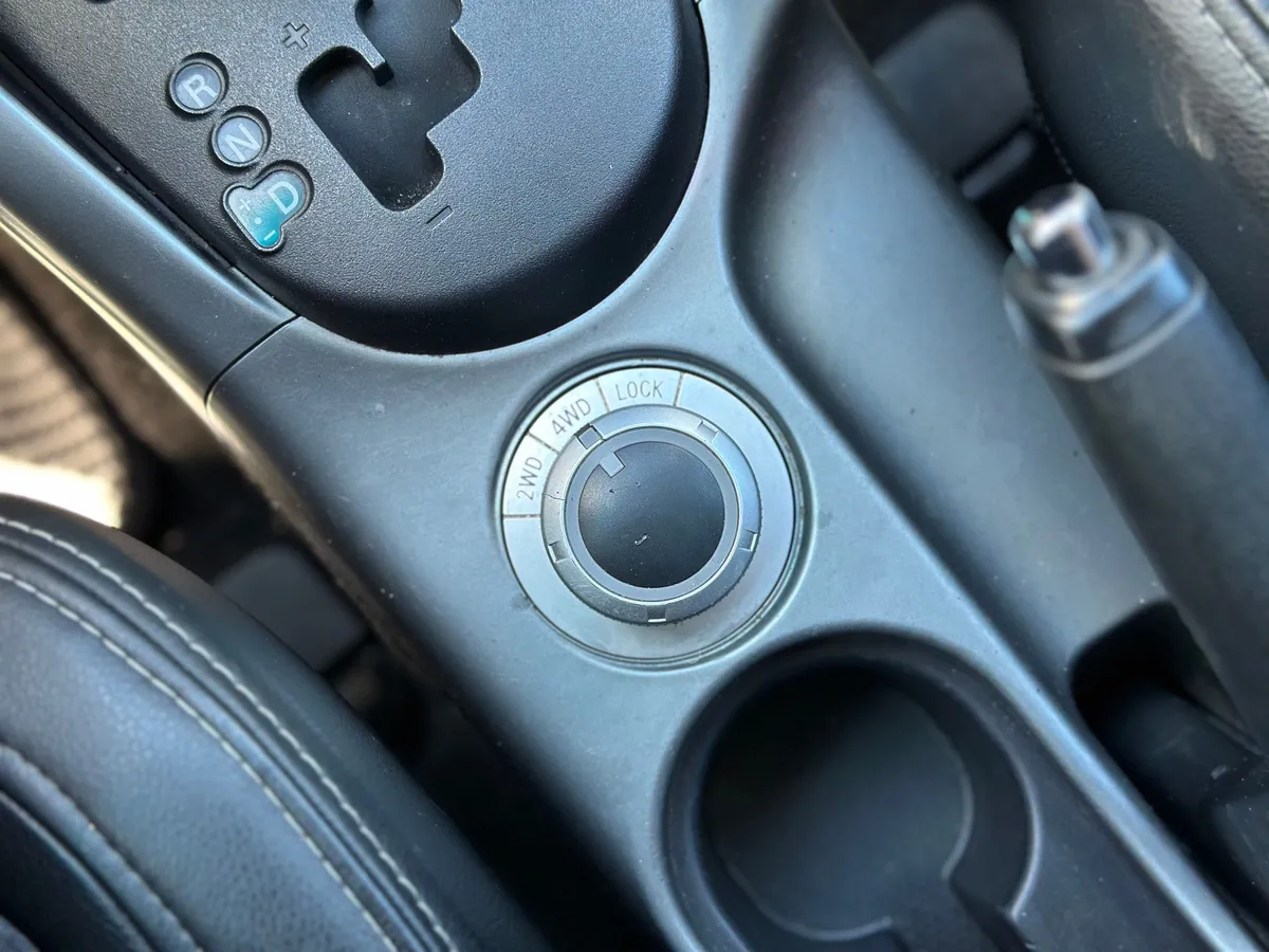 Mitsubishi Outlander 2.4 л, 170 л.с., Бензин, Вариатор, полный привод (4WD)