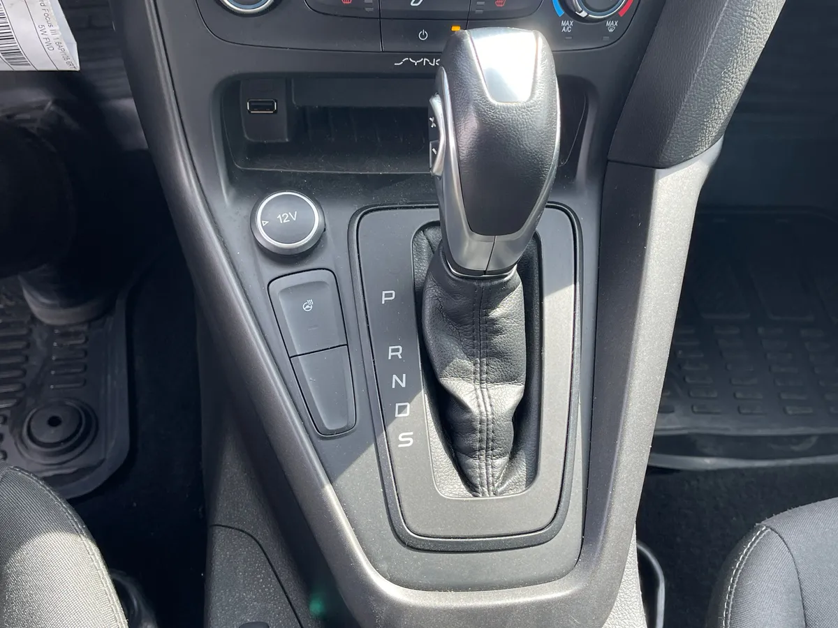 Ford Focus 1.6 Ti-VCT PowerShift (105 л.с.)