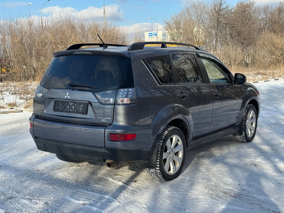 Mitsubishi Outlander 2.0 CVT 4WD (147 л.с.)