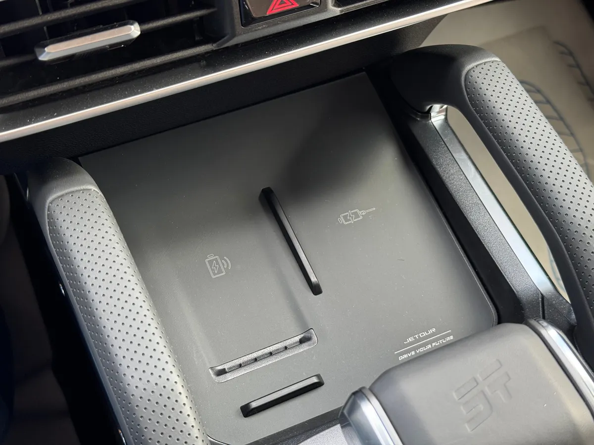 Jetour T2 2.0 AMT 4WD (245 л.с.)