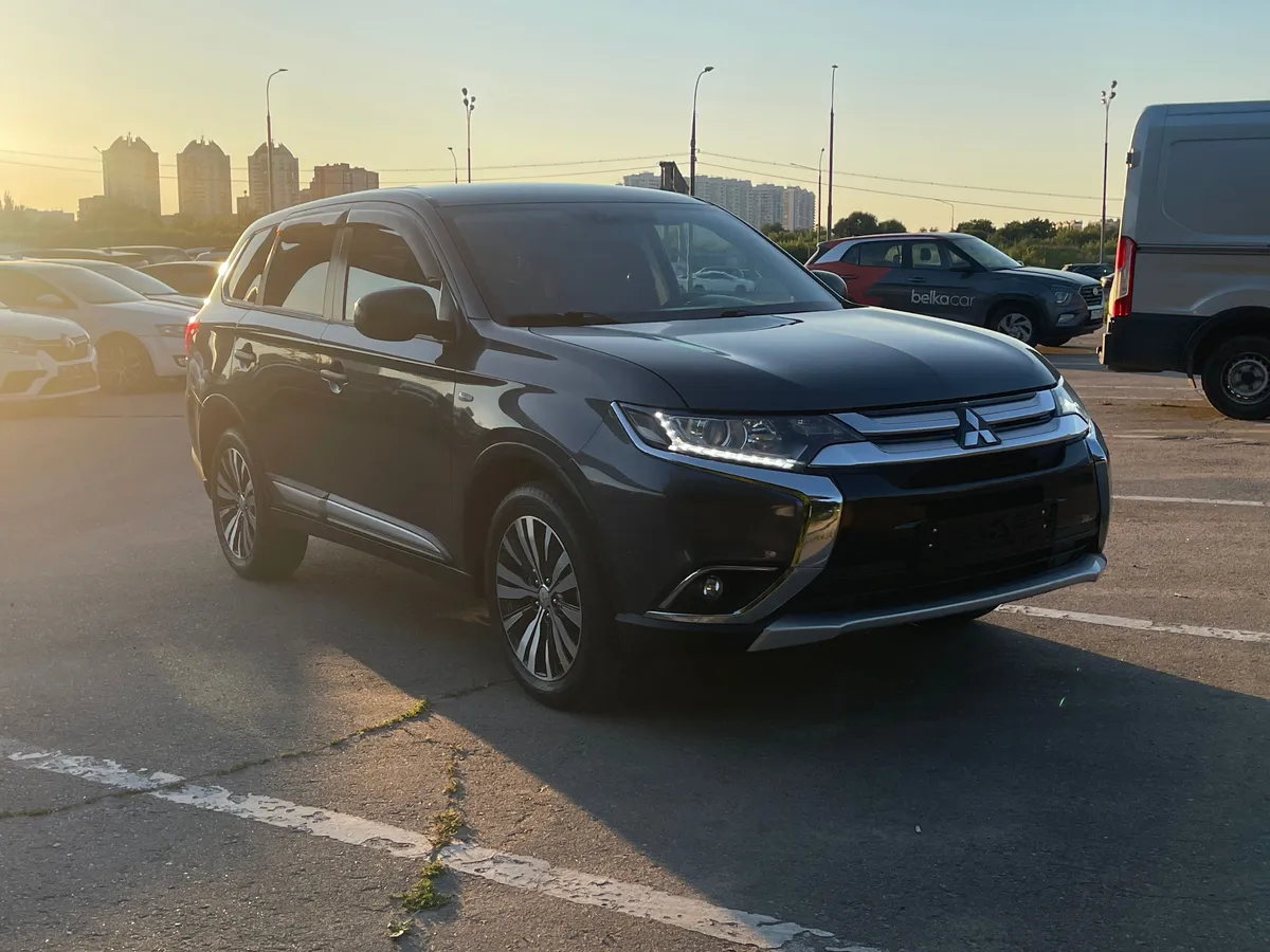 картинка Mitsubishi Outlander 2.0 CVT (146 л.с.) от galaxy-auto