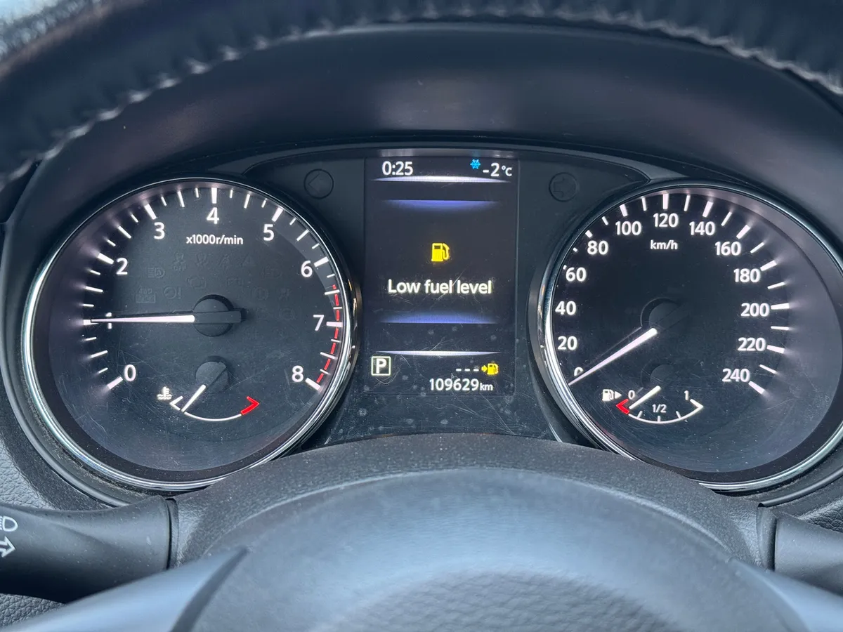 Nissan Qashqai 2.0 Xtronic (144 л.с.)