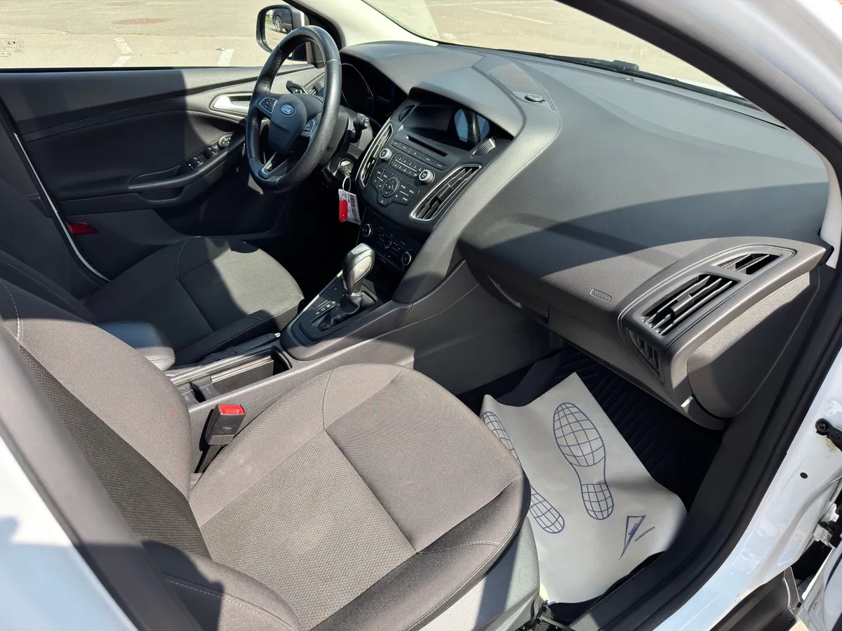 Ford Focus 1.6 Ti-VCT PowerShift (105 л.с.)