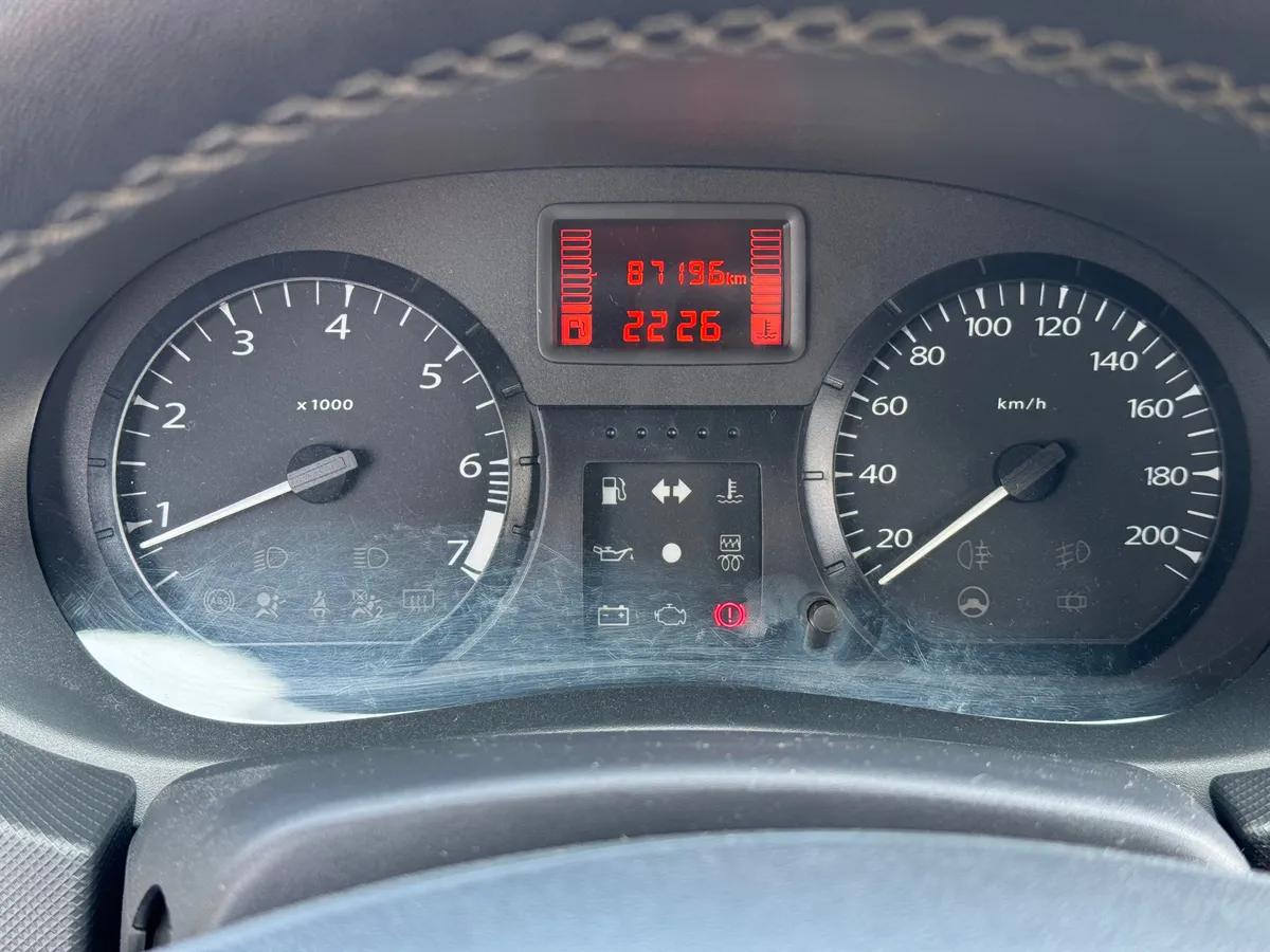 ВАЗ (Lada) Largus 1.6 MT 16 кл (5 мест) (106 л.с.)