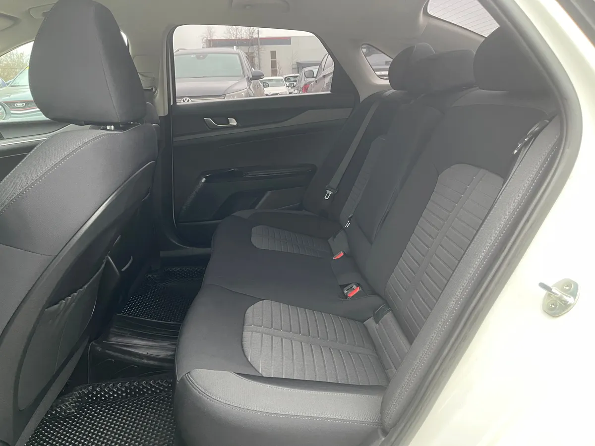 Kia K5 2.0 AT (146 л.с.)