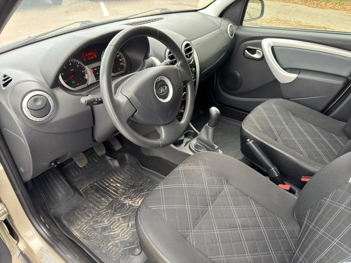ВАЗ (Lada) Largus 1.6 MT 16 кл (5 мест) (106 л.с.)
