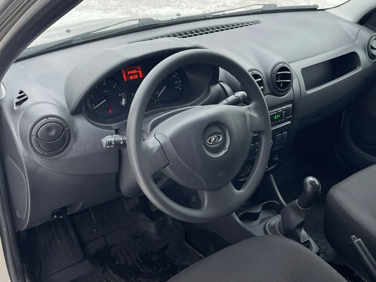 ВАЗ (Lada) Largus 1.6 MT (87 л.с.)