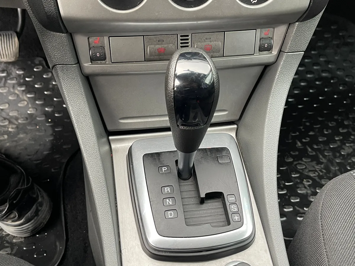Ford Focus 2.0 AT (145 л.с.)