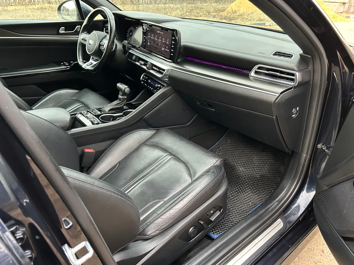 Kia K5 2.5 AT (194 л.с.)