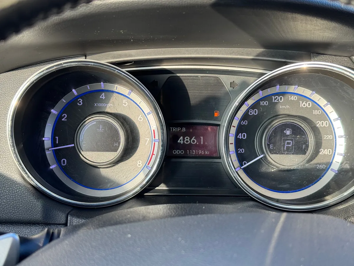 Hyundai Sonata 2.4 MPi AT (178 л.с.)