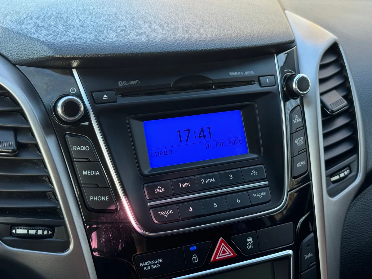 Hyundai i30 1.6 AT (130 л.с.)