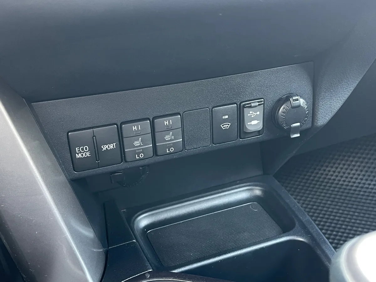 Toyota RAV4 2.0 CVT 4WD (146 л.с.), 2017 — фото 10