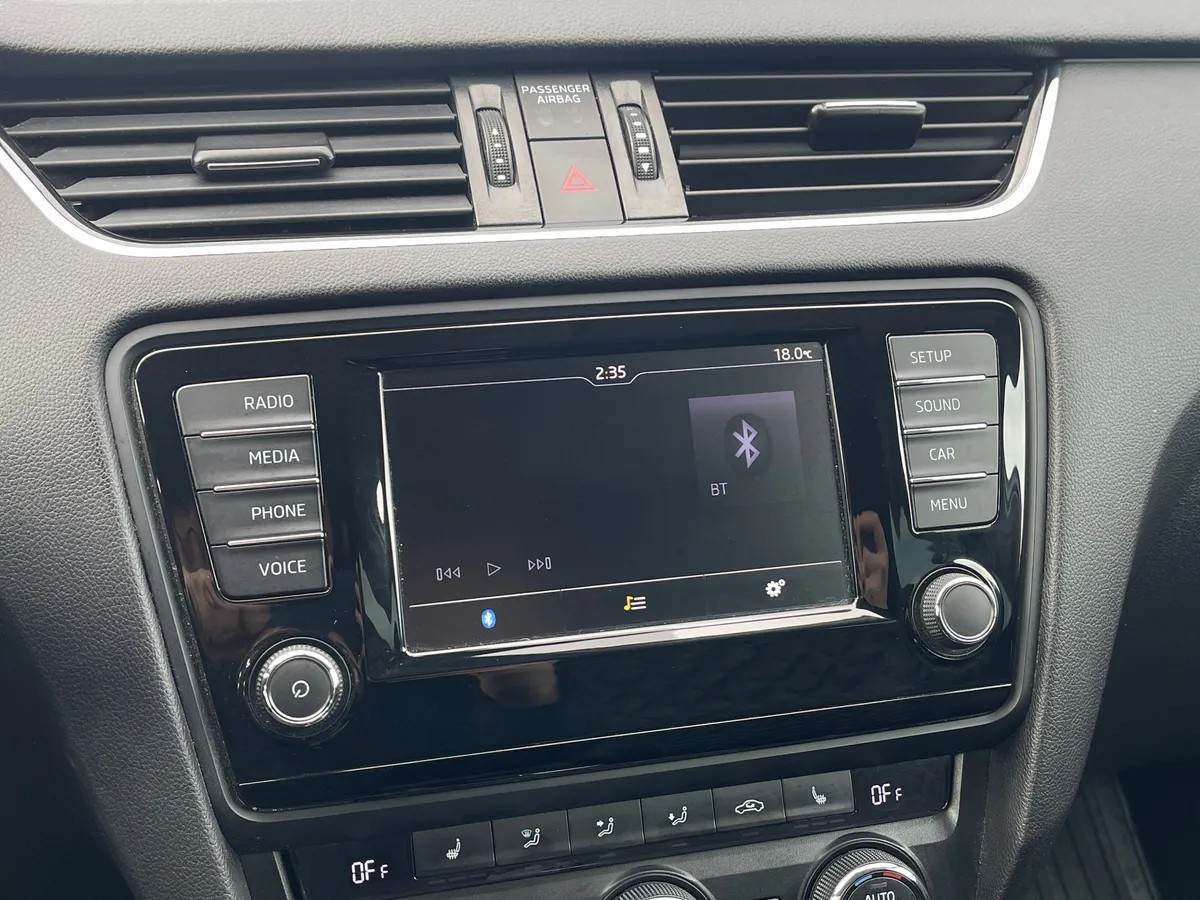 Skoda Octavia 1.4 TSI DSG (150 л.с.), 2016 — фото 8