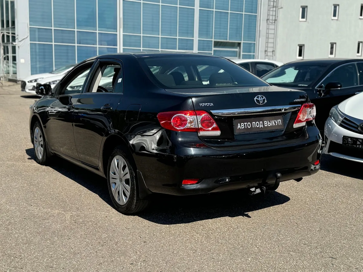 Toyota Corolla 1.6 AT (124 л.с.)