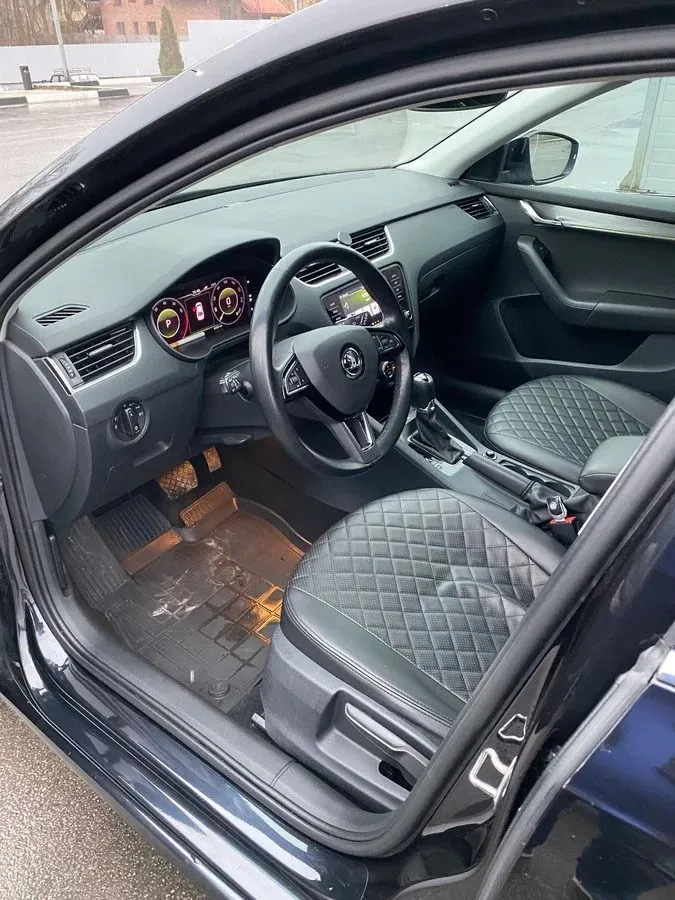Skoda Octavia 1.8 AMT (180 л.с.)